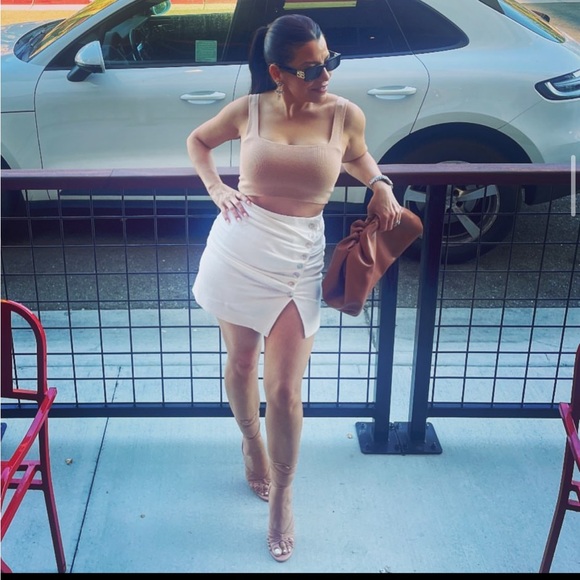 Meet your Posher, Clau - Picture 13 of 15